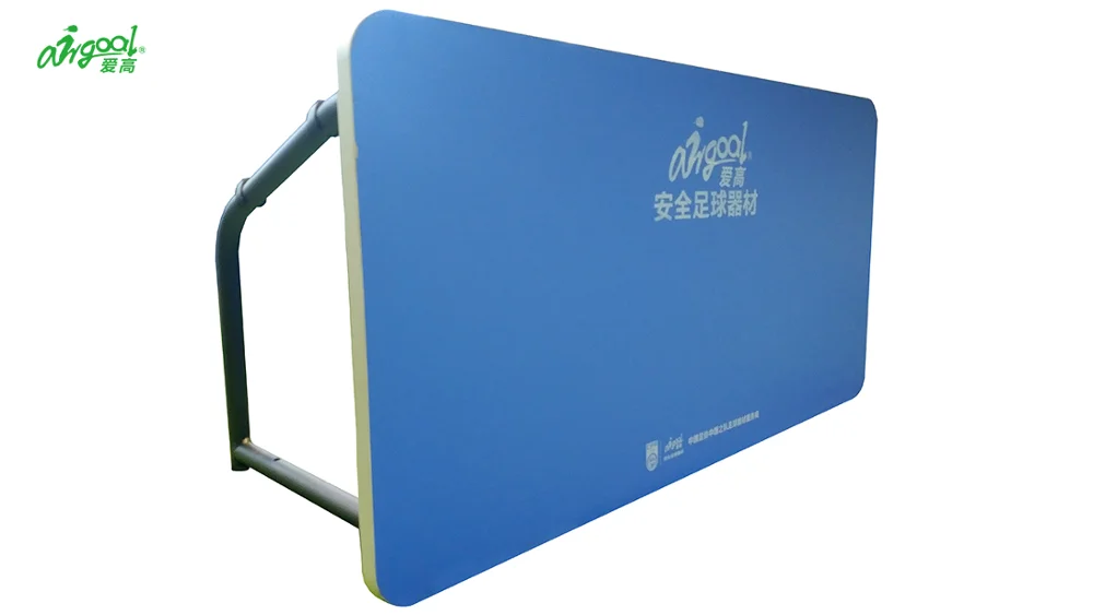 Футбол отскок