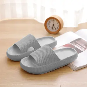 2024 Light Weight Anti-slip Women Sandals Soft Thick Sole House Slides Cushioned  Indoor EVA slippers