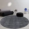 Gris foncé