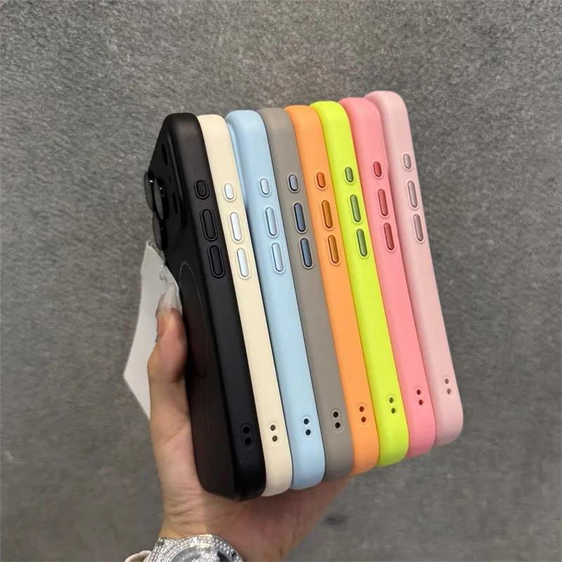 Silicone Magnetic Phone Case For iPhone 17 - Image 4