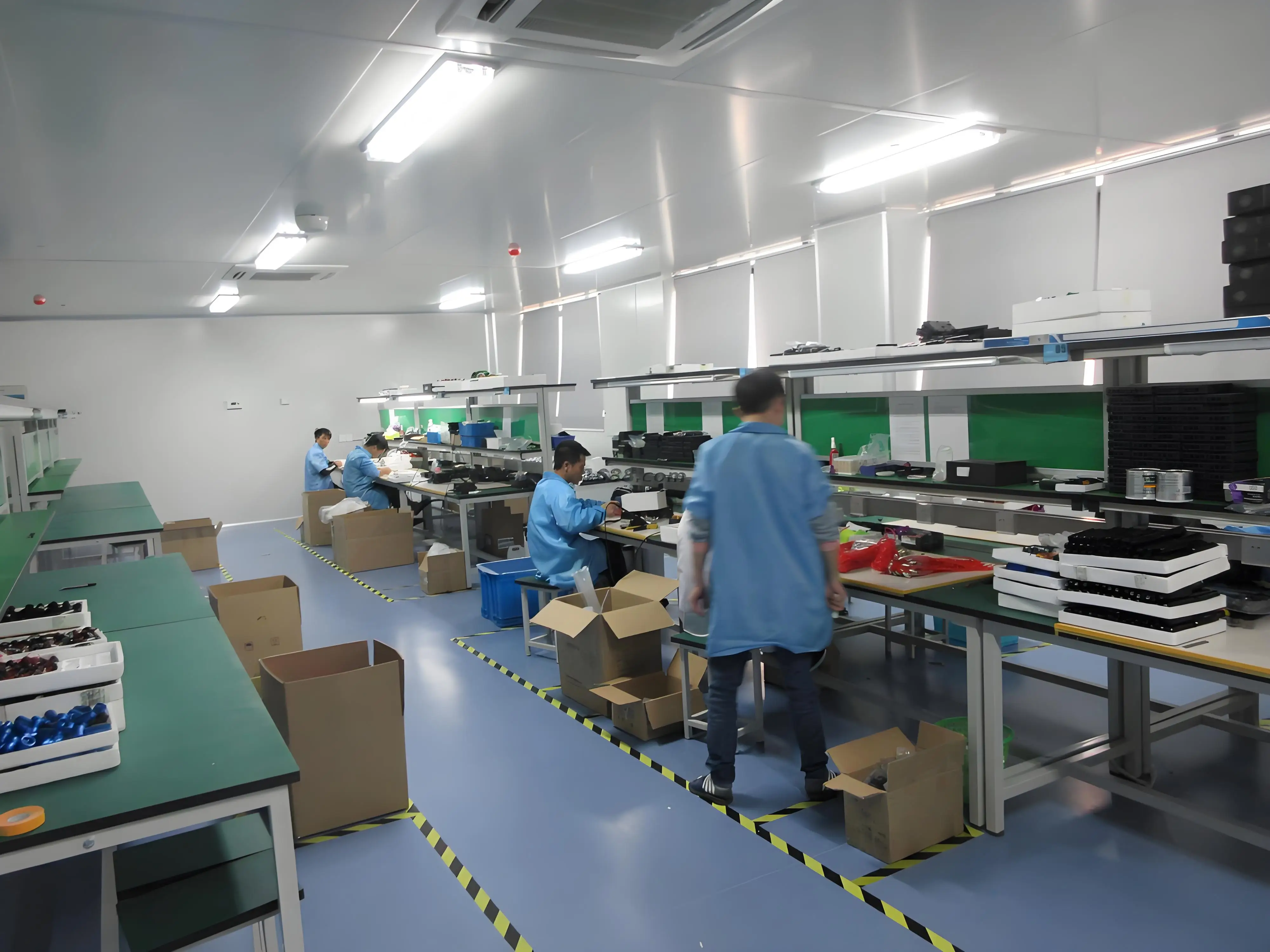 Hangzhou Xiaoshan Weiruichi E-Commerce Co., Ltd. 3