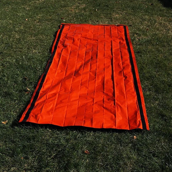 Outdoor Emergency Lifesaving Sleeping Bag Pe Aluminum Film Warm Emergency Tent Sleeping Bag