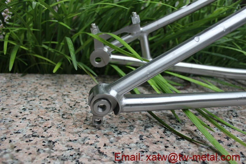 Titanium Mountain Bike Frames M47X1 Titanium Mountain Bike Frame Double Top Tube