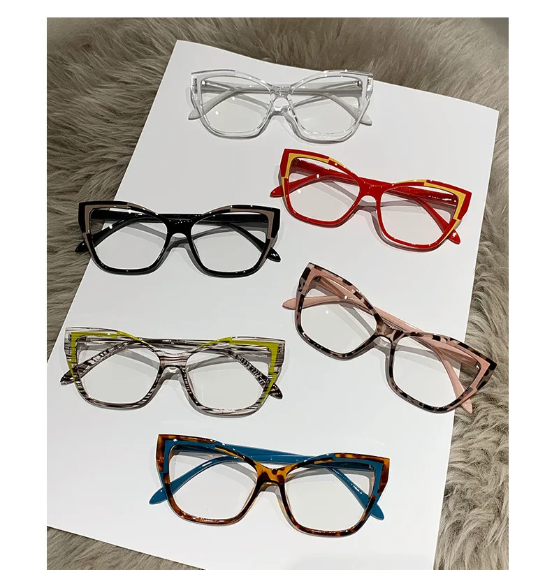 New Fashion Photochromic Glasses Classic Optical Glasses Frame Color Changing Anti Blue Light Woman Eyewear