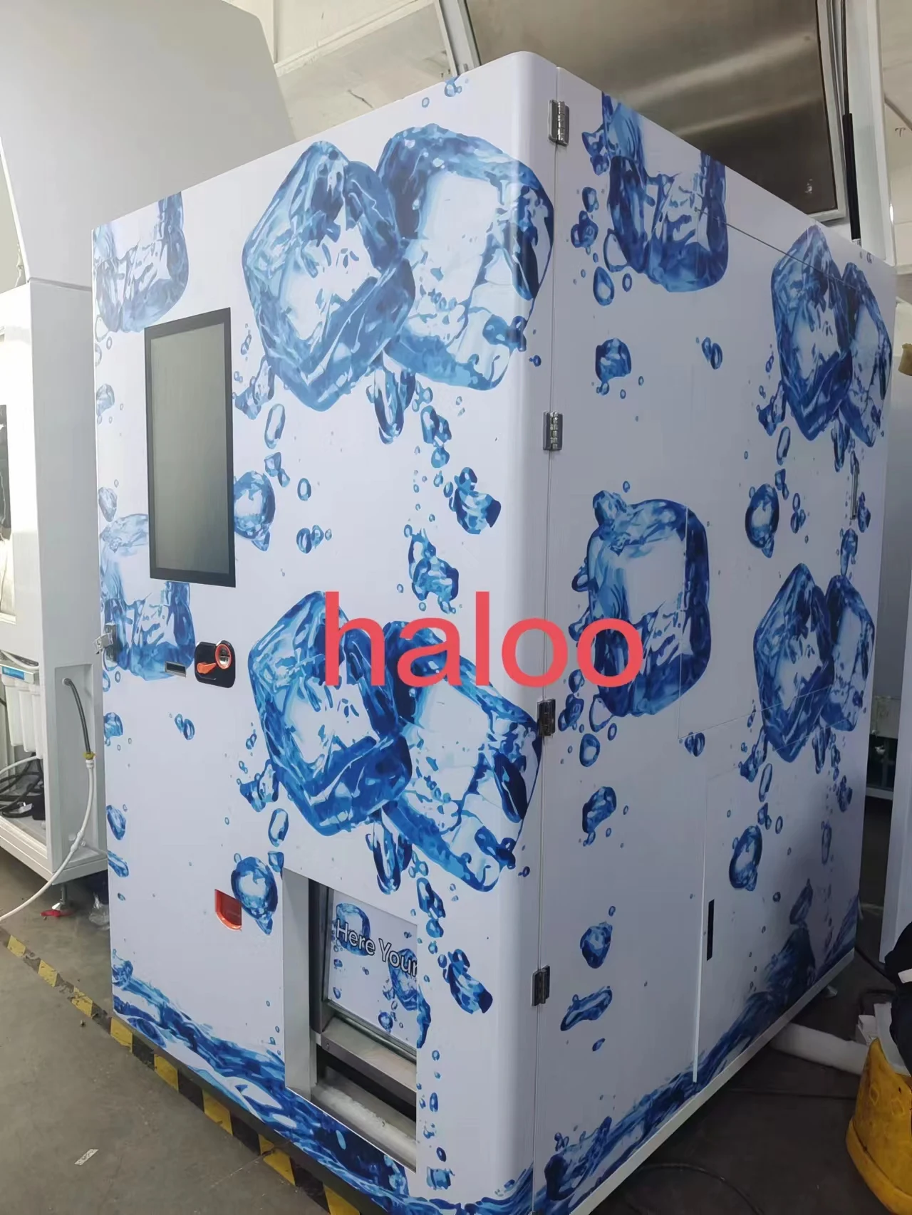 Outdoor Big Capacity Ice Cube Vending Machine Automatic Ice Vending