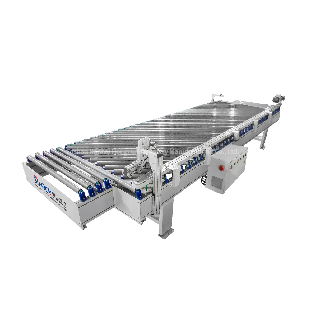 Hongrui edge banding machine is connected to a single row inclined roller table for conveying wooden boards