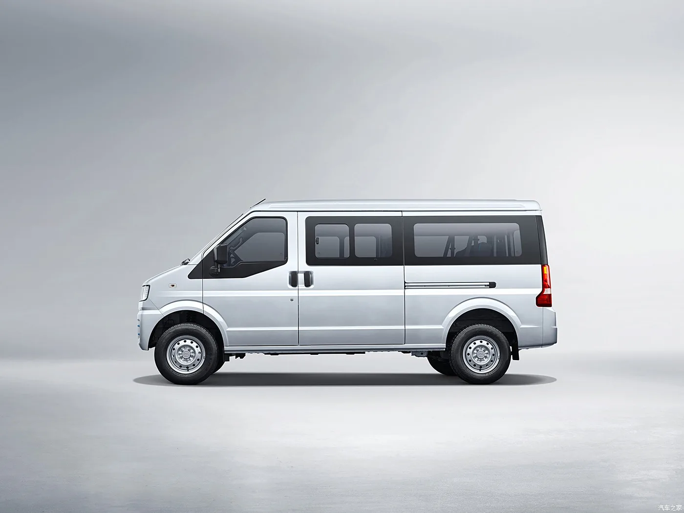 DFSK ES50 Chinese 4X2 Electric Minivan 8 Seat ABS CLTC 252km Sprinter Delivery vans Minibus Work vans for Sale