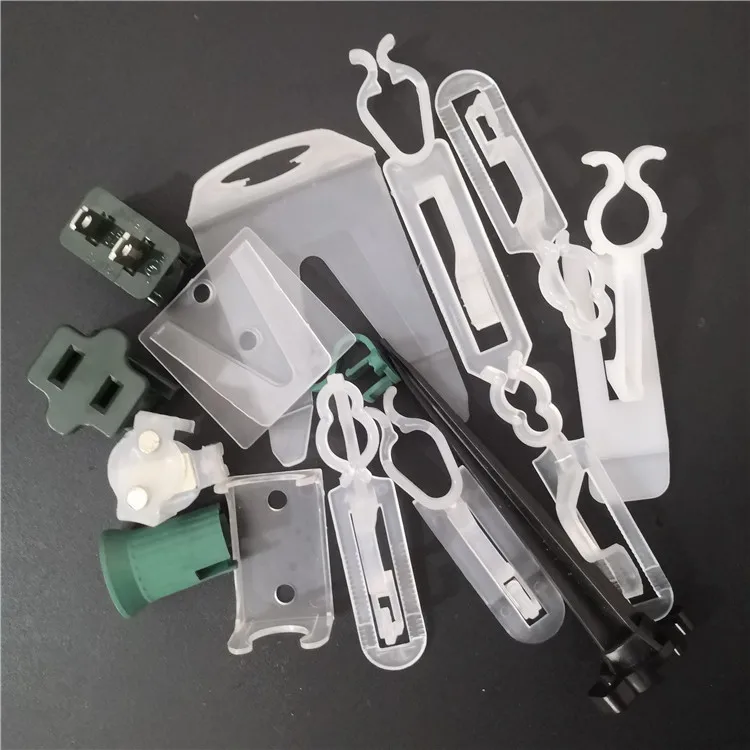 Wholesale Price Magnetic Christmas Light Clips for C7 and C9 Cords and Sockets
