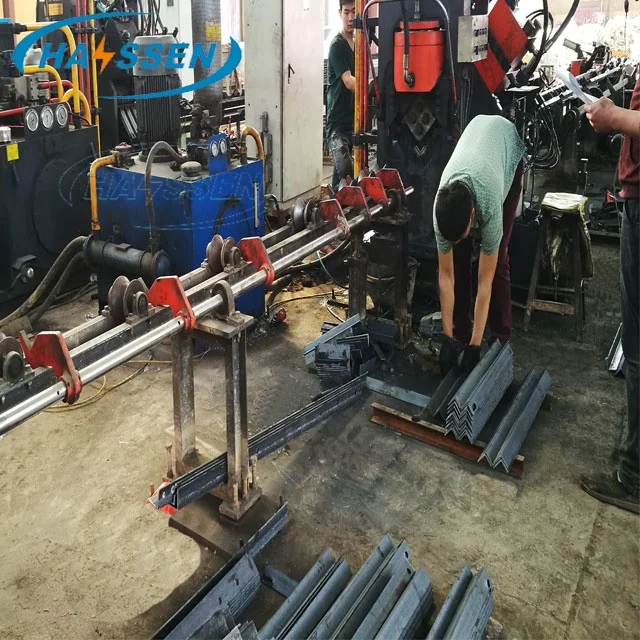 Electric Power Distribution Line  Hardware Angle Steel Crossarm