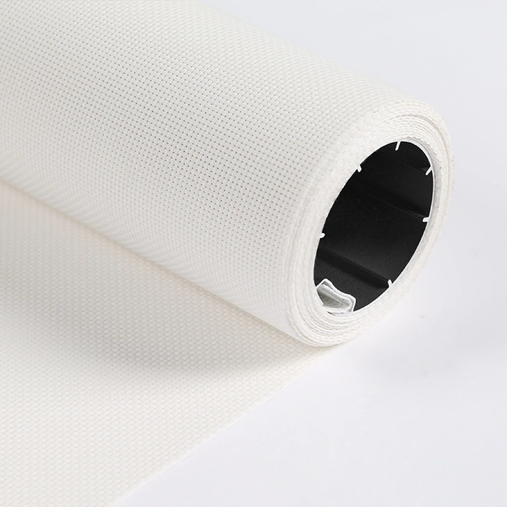 Low Price 430GSM 2/2.5/3m Width Polyester Sunscreen Fabric for Outdoor Blind Sunscreen