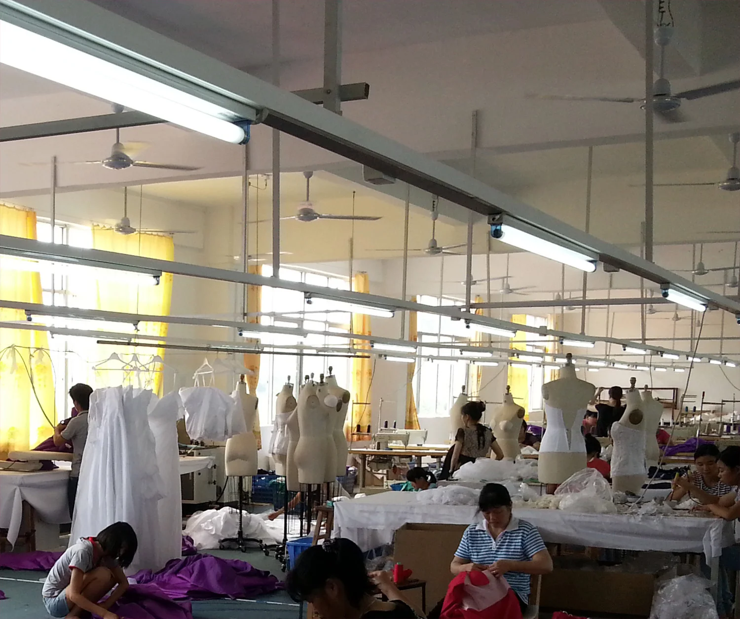 Suzhou Lily Wedding Dress Co., Ltd. 1