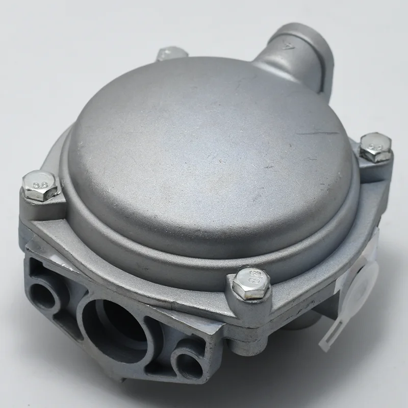 Brake Relay Valve Ud Truck Cwb450 Cwb459 Ckb452 Pf6 45184-z0003 - Buy ...