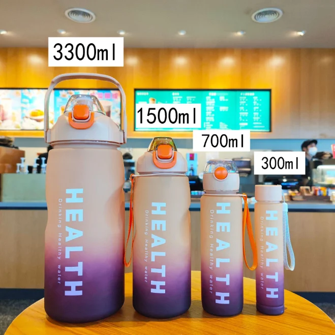 New Design Custom Logo Men Women Fitness Gym Sports Water Bottles Set 4pcs Plastic Motivation Water Bottle With Time Marker