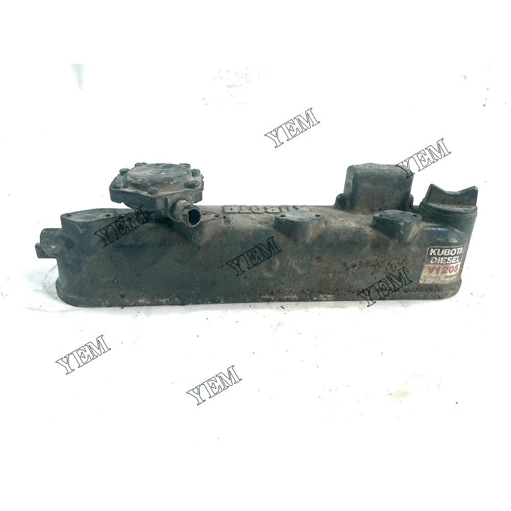 For Kubota V1205 Valve Chamber Cover Wholesale Engine Parts 4