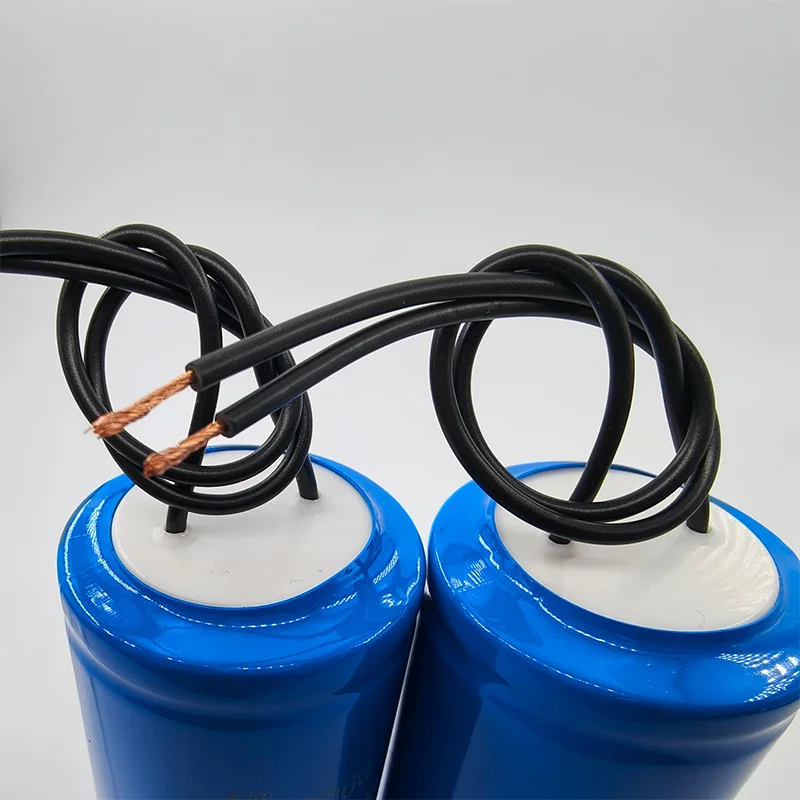 Motor Start Capacitor with Wire 250V 100uF 150uF 200uF 250uF 300uF 350 400 450 500MFD Starting Capacitor for Washing Machine Fan