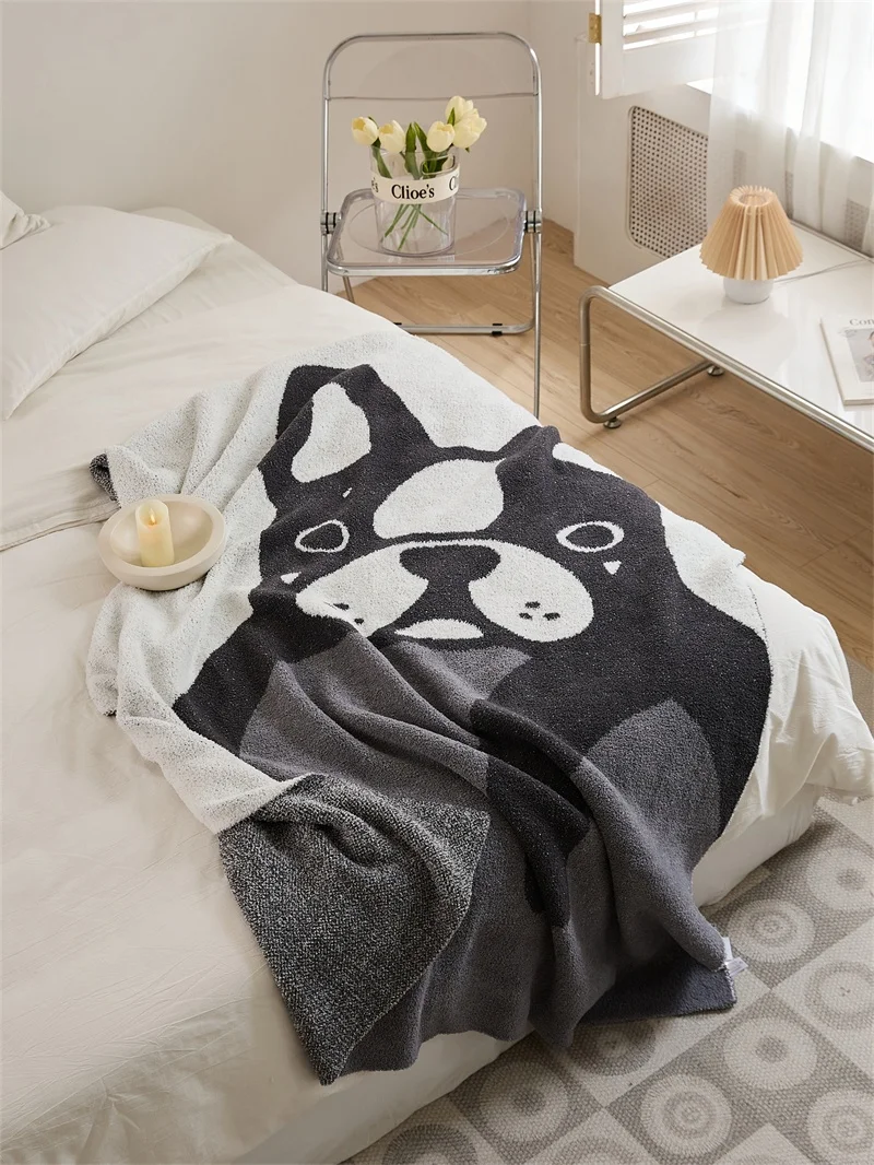 Adult Knitted Blanket With Dog Patterns That Are Fun And Cute 100% Polyester djf manufacture