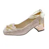 Tacchi grossi color champagne