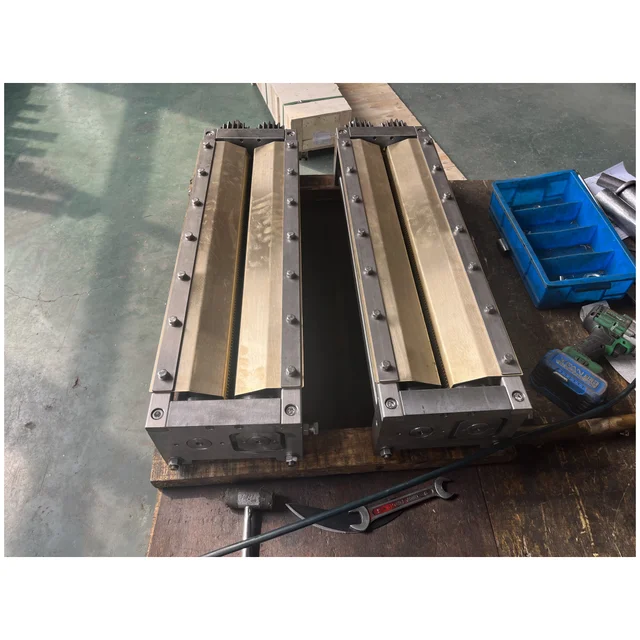 Commercial Multi-functional Manual Pasta Maker Noodle Making Cutter Machine Chinese Commercial Electric Noodle Making Machine 5