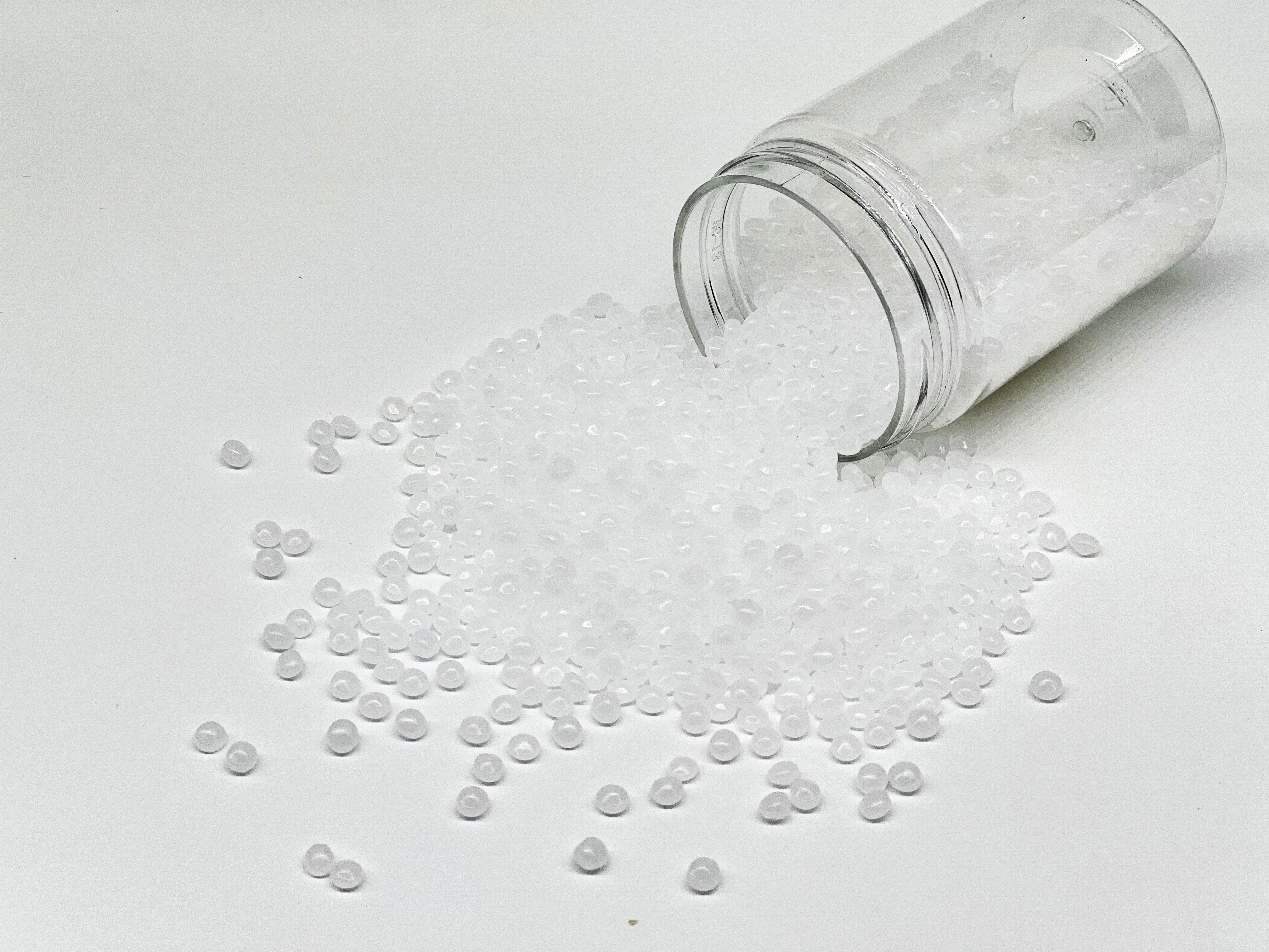 Гранулы из ПЭНД/гранулы полиэтилена ПЭНД пластиковые геоклетки 5502