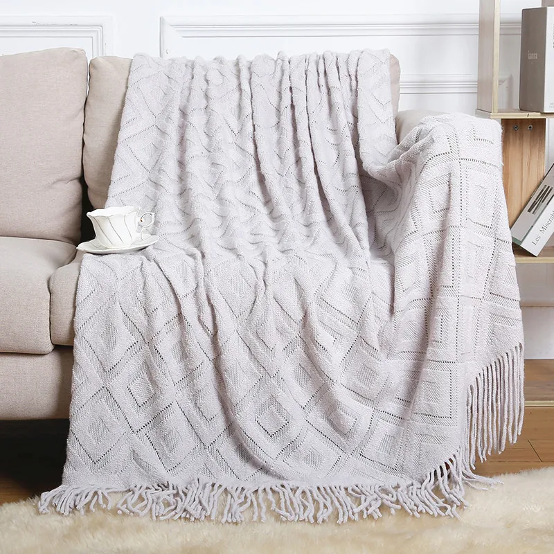 Factory Low Price Acrylic Knitted Rectangular Blanket Solid Jacquard Decorative for Bed Sofa Festive Style details