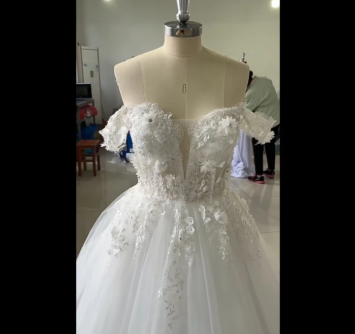 2025 Modern A-line Floral White Wedding Dresses| Min Order 1 ct
