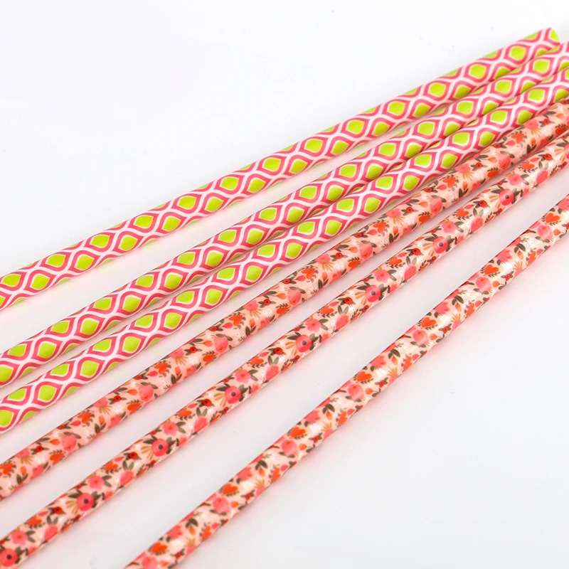 Цветная печатная Питьевая соломинка с индивидуальным дизайном, многоразовая и экологически чистая полипропиленовая твердая пластиковая печатная соломинка