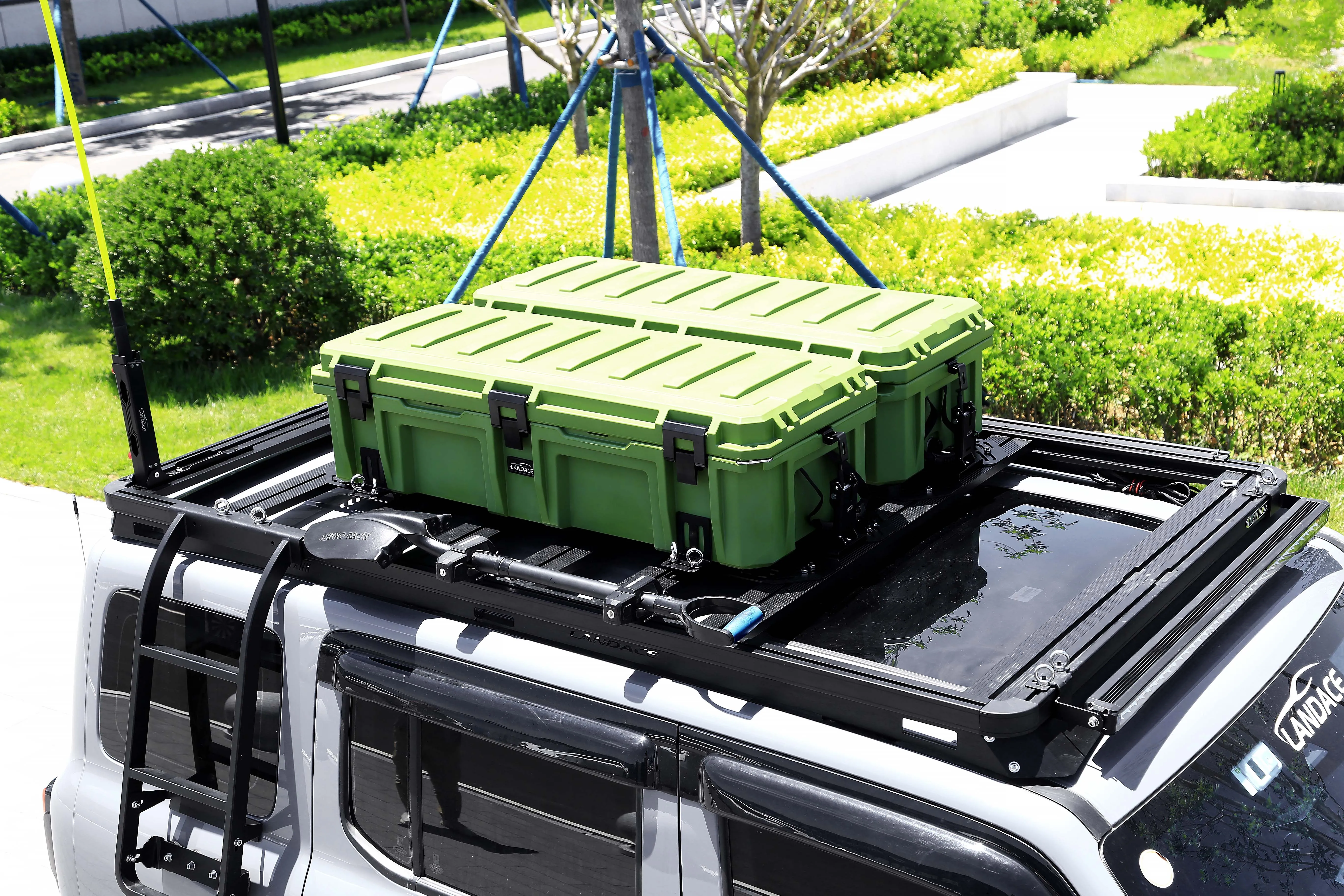 Using Back Rack For Storage Box 4x4 Accessories Stainless Steel Off Road Car Roof Storage Boxes Roof ...