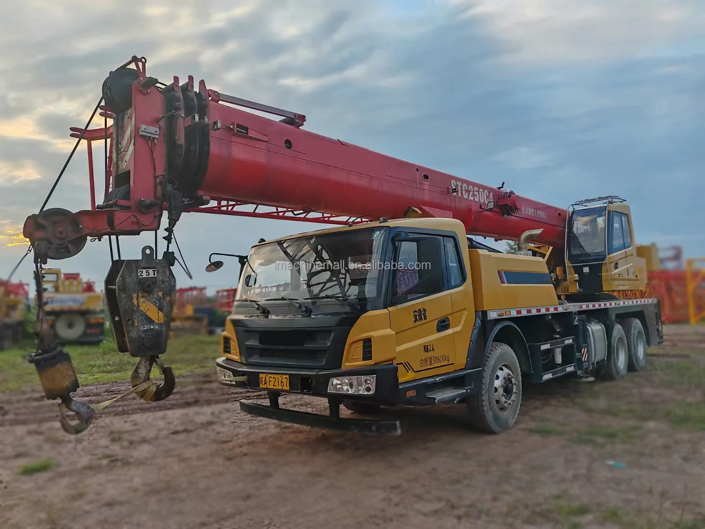 STC250C4 Used Mobile Crane 25 Ton 43.5m Lifting Machine With WEICHAI Engine