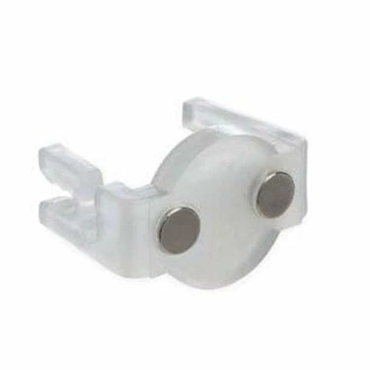 Wholesale Price Magnetic Christmas Light Clips for C7 and C9 Cords and Sockets