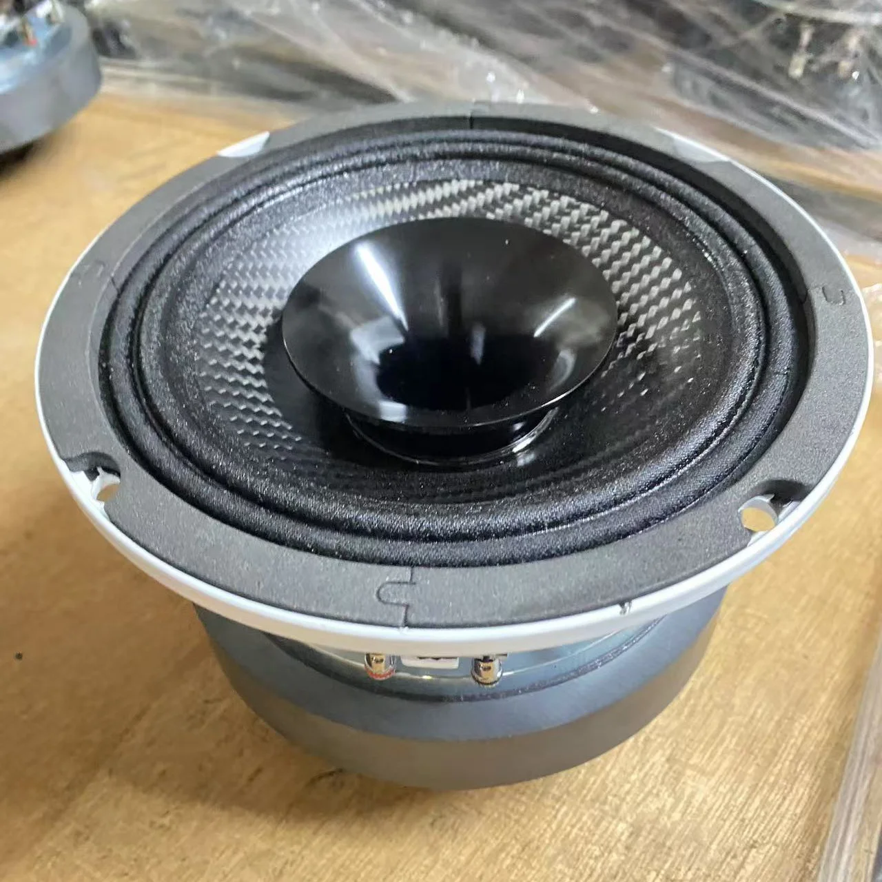 Crossover Per Altoparlanti Direzionali 1500W – Divisore Di Frequenza Per Singoli 15-18 Pollici, Filtro 24dB, Regolazione Tweeter E Mid, Adatto A 4Ω/8Ω