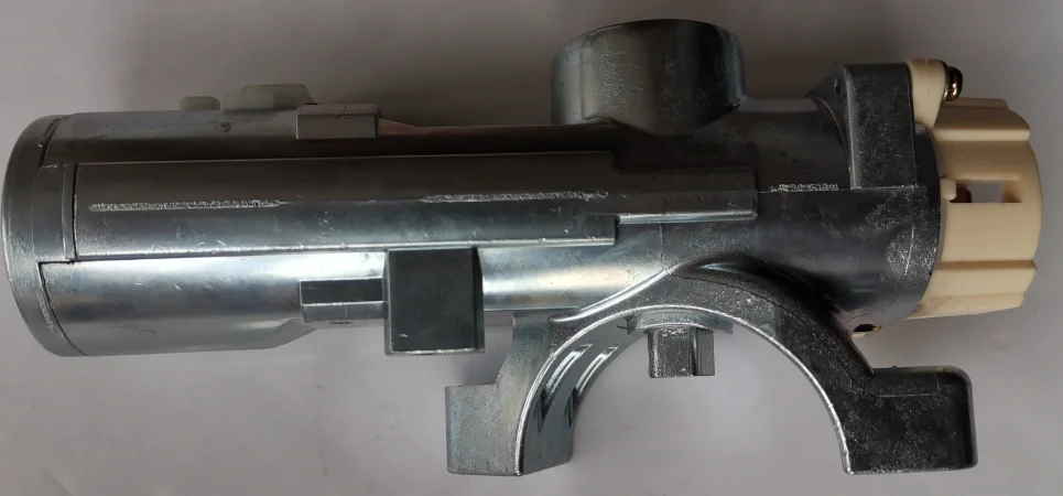 Factory Ignition Starter Switch, Steering Lock  With Two Locks, Ignition Key Switch for NISSAN NAVARA
