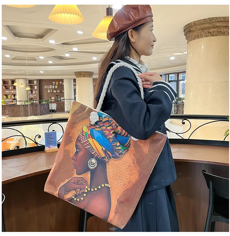 Black Queen Pattern Women Bag Fashionable Luxury Canvas