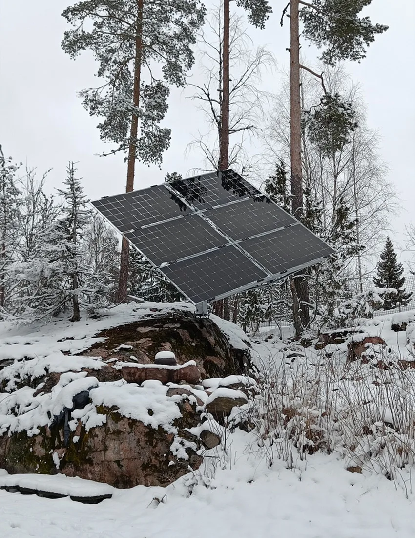 Vertical Solar Tracking Panel Rack System 2 Axes Solar tracker System Price Dual Axis Solar Tracking System 3kw