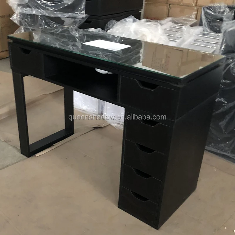 Mesa de manicura Montreal con tablero de cristal y cajones para  almacenamiento por 379 euros