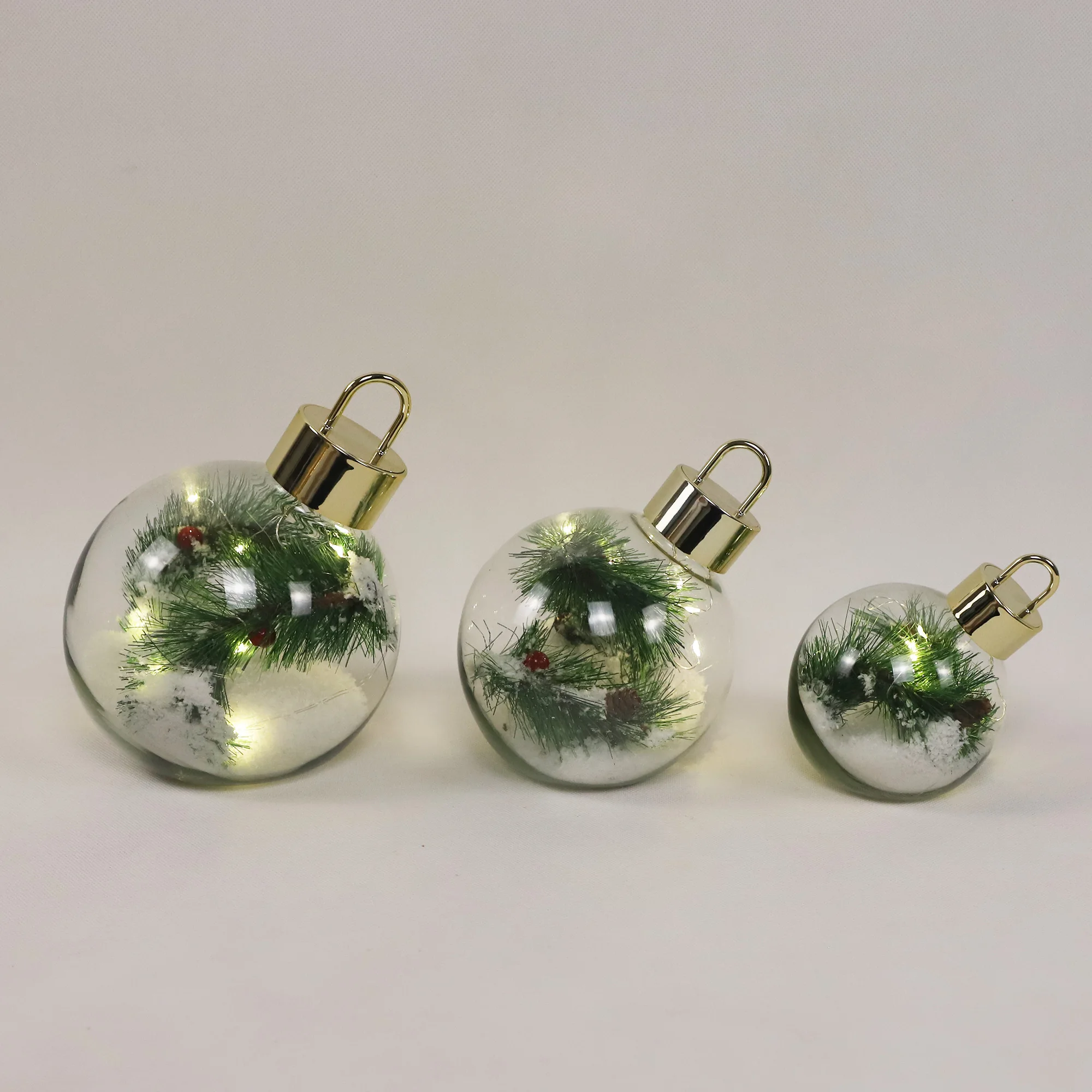 Wholesale Christmas Glowing Transparent Big Ball Ornament Christmas Tree Baubles Battery Operated Safety Festival Home Decor supplier