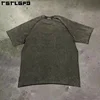 Gris oscuro