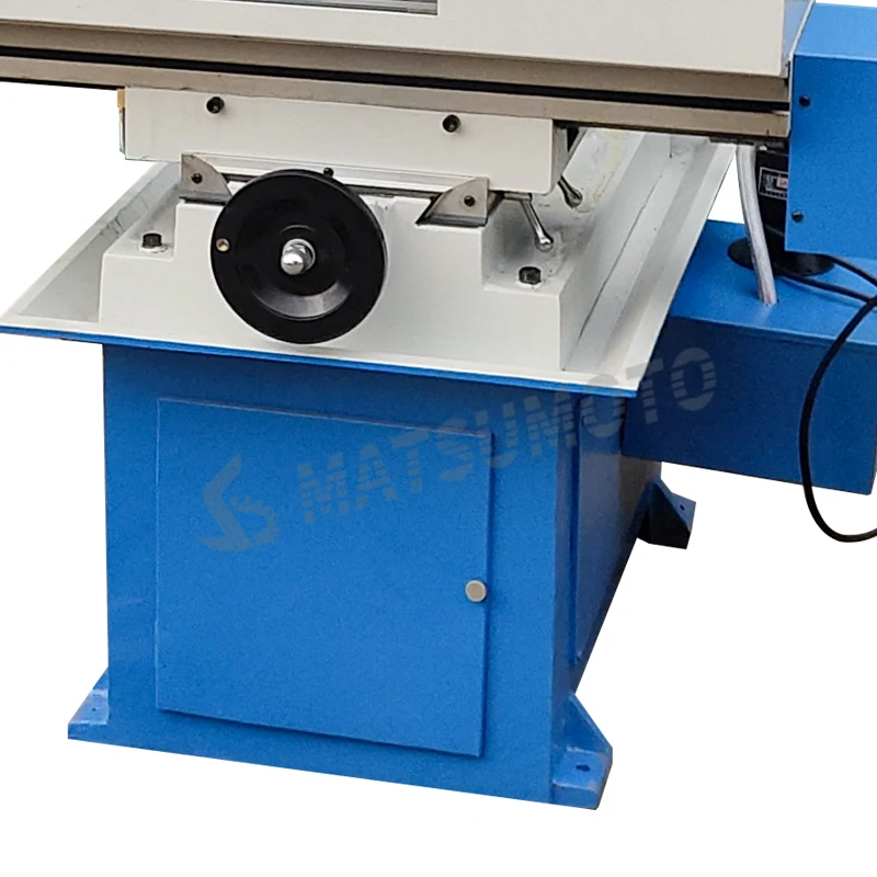 China ZXK50C 2 Axis CNC Vertical Milling Machine Center Light Duty Cnc Drilling and Milling Spindle Taper MT4