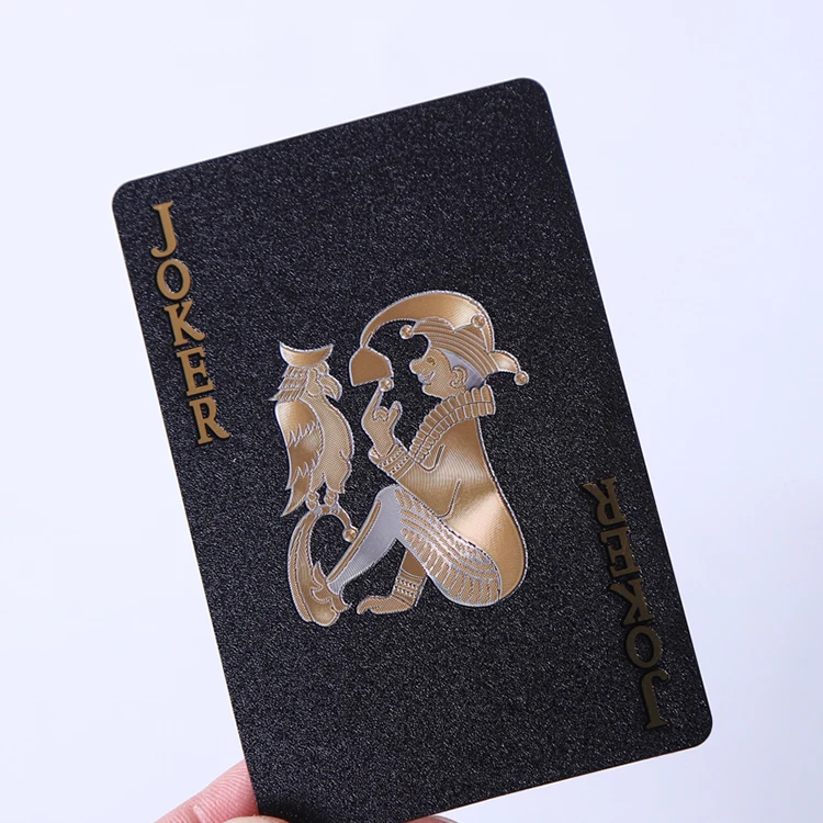 Роскошные пользовательские настольные игровые карты все черные пластиковые водонепроницаемые покерные нормального размера игральные с