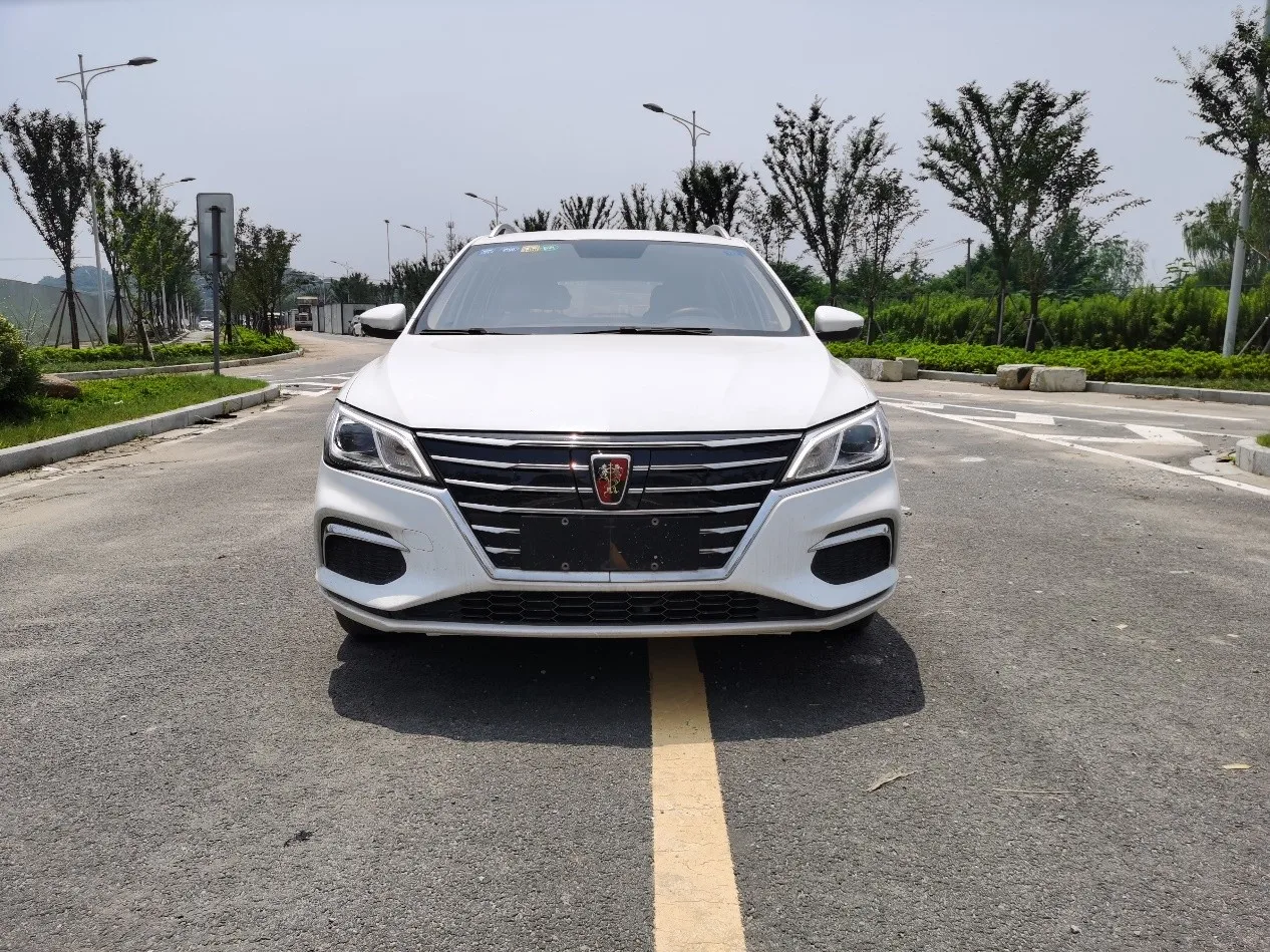 Высокая скорость четырехколесное электрическое транспортное средство охрана окружающей среды электромобиль