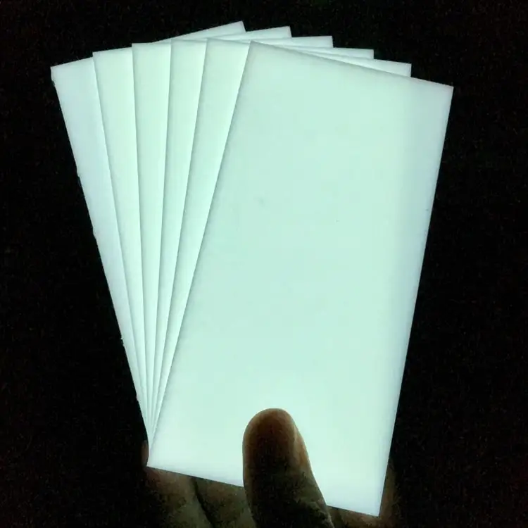 Plexiglass Glowing In The Dark Plastic Material Fluorescent Self Glow