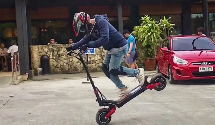 2020 Extreme Dual 1000wt hub motors (peaking 3600wt) и внедорожная подвеска Zero 10x Электрический скутер