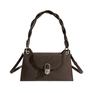 2026 Autumn Luxury Single Shoulder Brown Genuine Leather Envelope Bag for Women High-End Fashionable Underarm Zippered Design