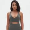 soutien-gorge gris foncé