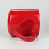 Caja roja y blanca.
