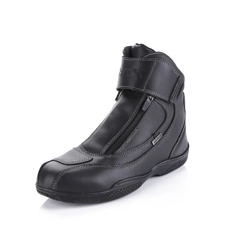 Кожаные ботинки Waterproof. Мото сапоги кожаные. Обувь для мотоцикла мужская. Обувь для мотоциклистов мужская. Waterproof leather