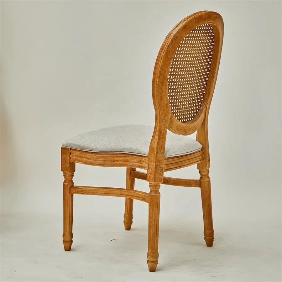 Wedding Furniture Outdoor Leisure Plastic or Wooden Banquet Party Chair