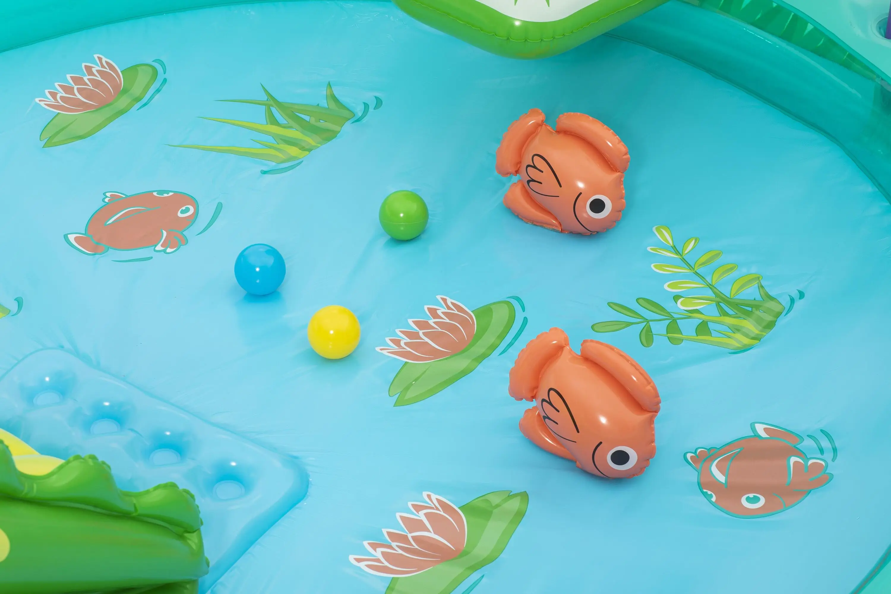 Bestway Chad Valley Aquarium Paddling Pool Bestway 53166 Crocodile