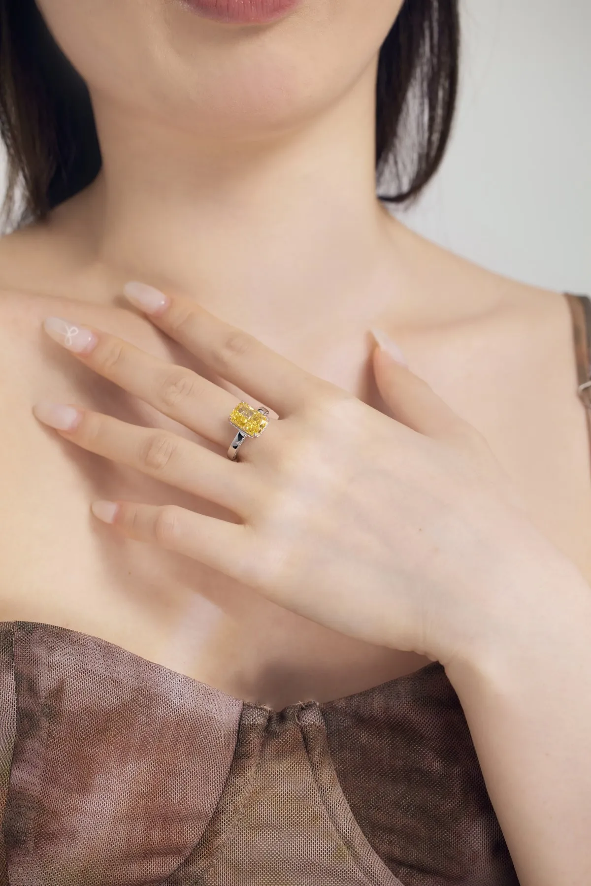 KAKODIY Luxury Boutique Jewelry Cubic Zirconia 925 Sterling Silver Square Yellow Cubic Zirconia Ring Women's Wedding Engagement Ring detail 3