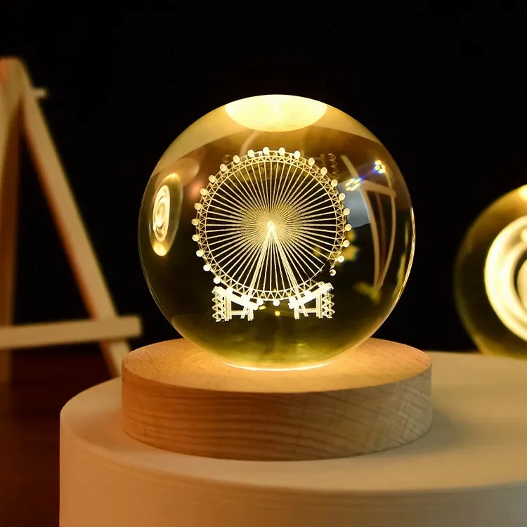 JUMPLAWN Lampe Pyramide En Cristal LED – Veilleuse De Table Vintage à Piles Ou USB, Lumière Douce Décorative Argentée, Parfaite Chambre Ou Bureau