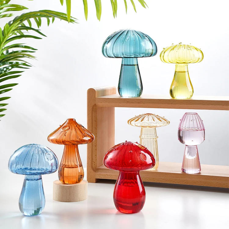Customized Painted Color Different Shape Glass Mushroom Single Flower Bud Table Vase